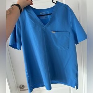 Figs Catarina One Pocket Scrub Top in Capri Blue